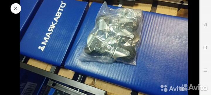 Лежак-табурет подкатной трансформер металл 6 колес