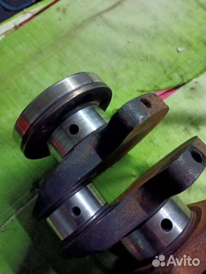 Коленвал Гольф 2. 1.3двс