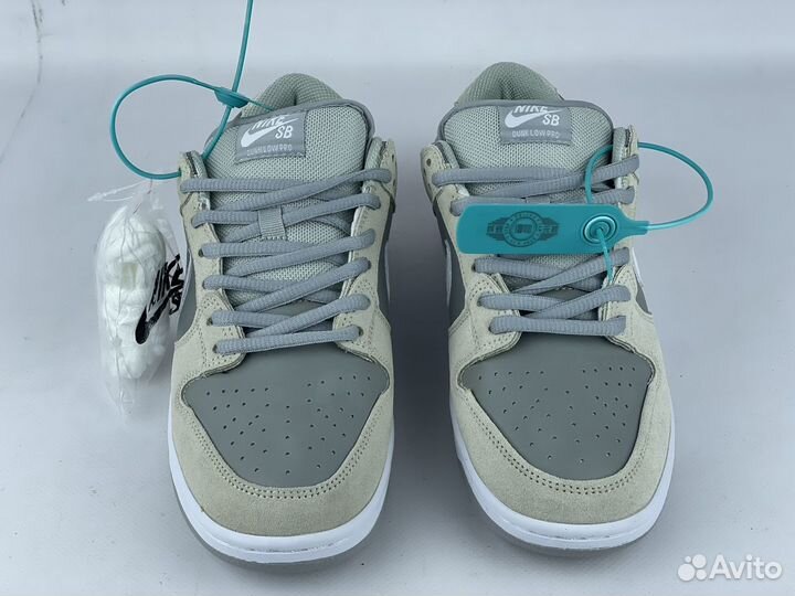 Nike sb Dunk low summit white wolf grey