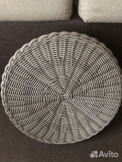 Лежанка для животных из ротанга