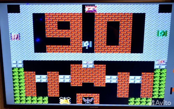 Игровая консоль