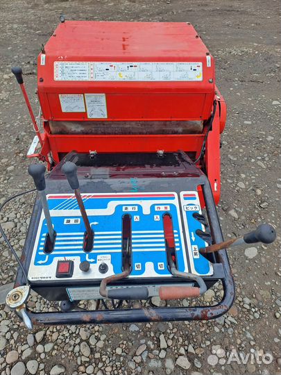 Пресс-подборщик Takakita SR 500, 2015