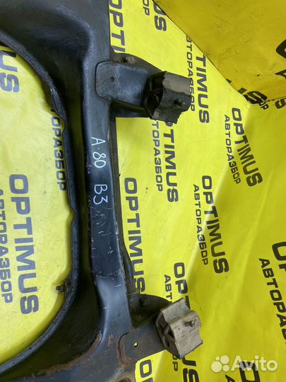 Подрамник Audi 80 B4