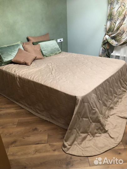 Комплект: покрывало и шторы