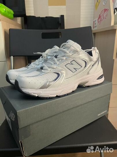 Кроссовки new balance 530