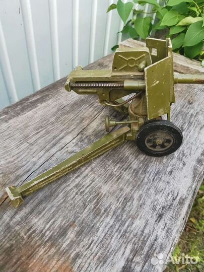 Пушка-игрушка времён СССР