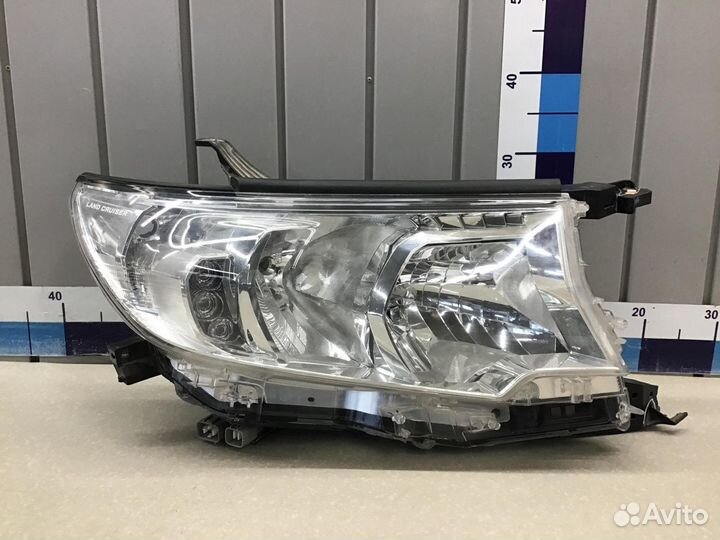 Фара правая Toyota Land Cruiser (150) -Prado 2009