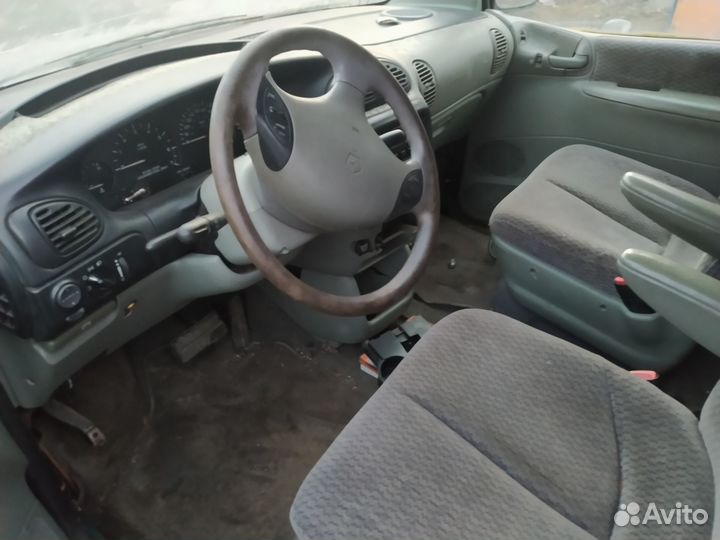 Dodge grand caravan крайслер вояджер