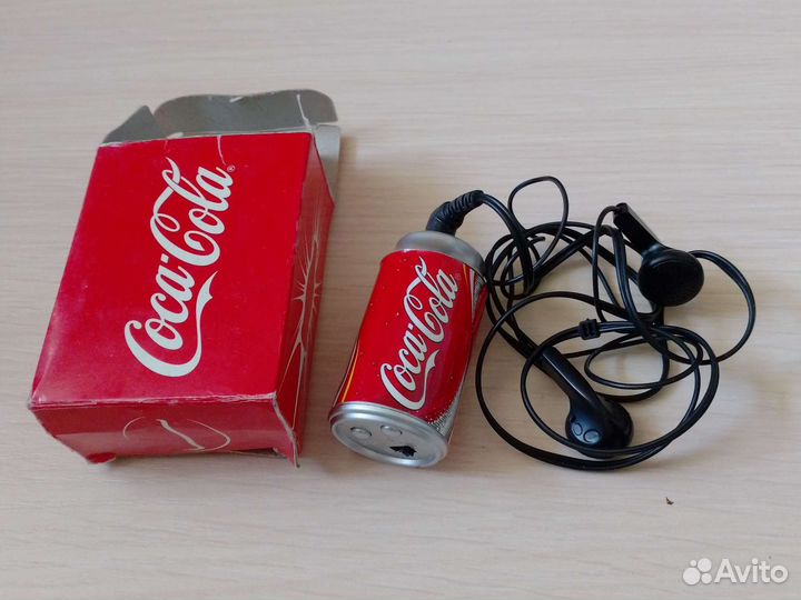 Портативное радио с наушниками