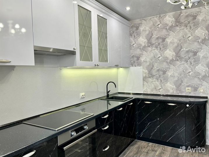 Угловая кухня на заказ