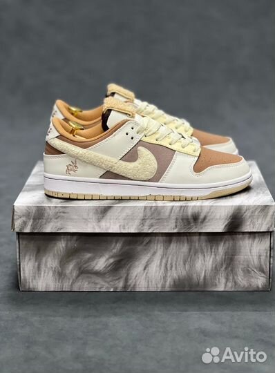 Кроссовки Nike