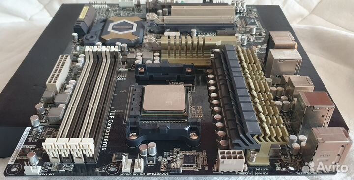 Отличный набор asus Sabertooth 990FX+16Gb Сorsair