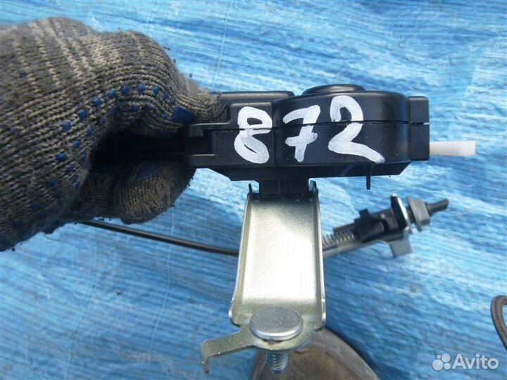 Замок лючка бензобака Lexus Ls600 UVF45 2UR-FSE