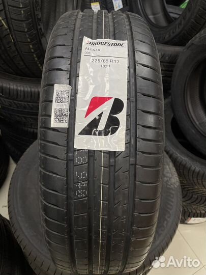 Bridgestone Alenza 001 225/65 R17