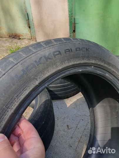 Nokian Tyres Hakka Black 245/45 R18 100Y