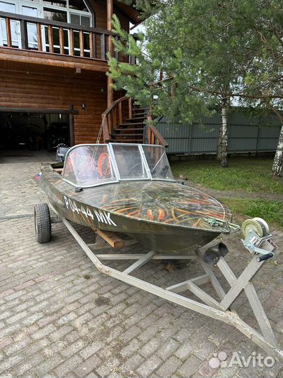 Продажа лодки Обь-1 зич
