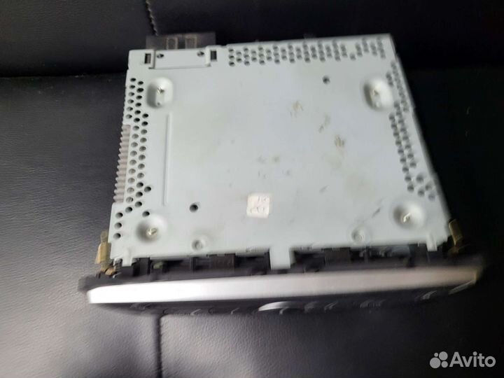 Магнитола Renault Fluence 2010