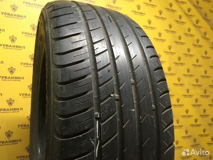 Viatti Strada Asimmetrico V-130 215/55 R17 94V