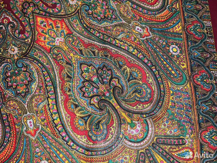 Павловопосадский шерстяной платок