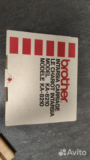 Каретка интарсия Brother