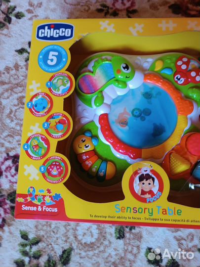 Развивающий столик chicco