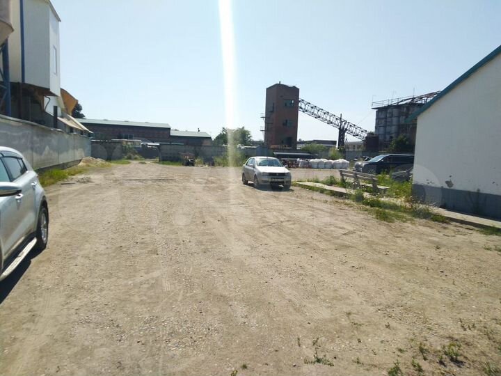 Здание офисные помещения +складское - 596 м²