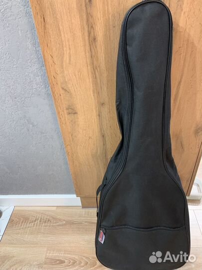 Классическая гитара бу