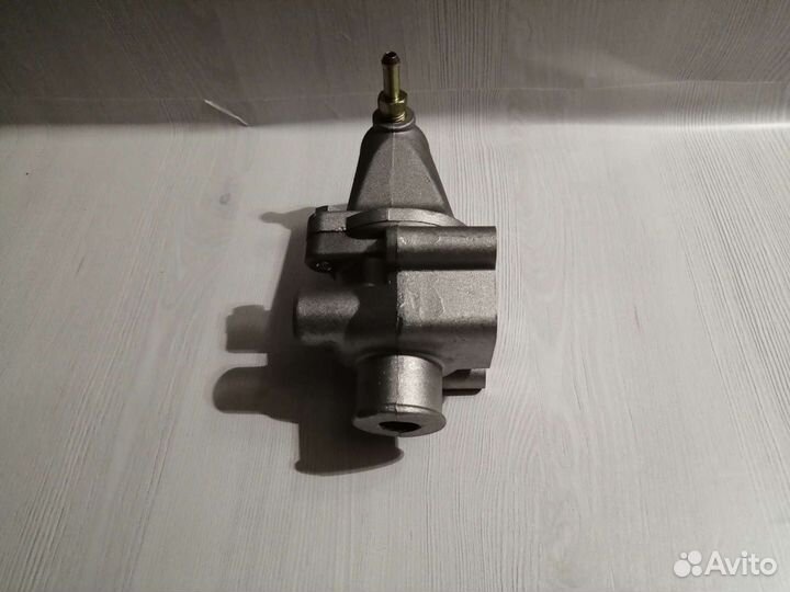 Термостат с корпусом на Газель, Волга