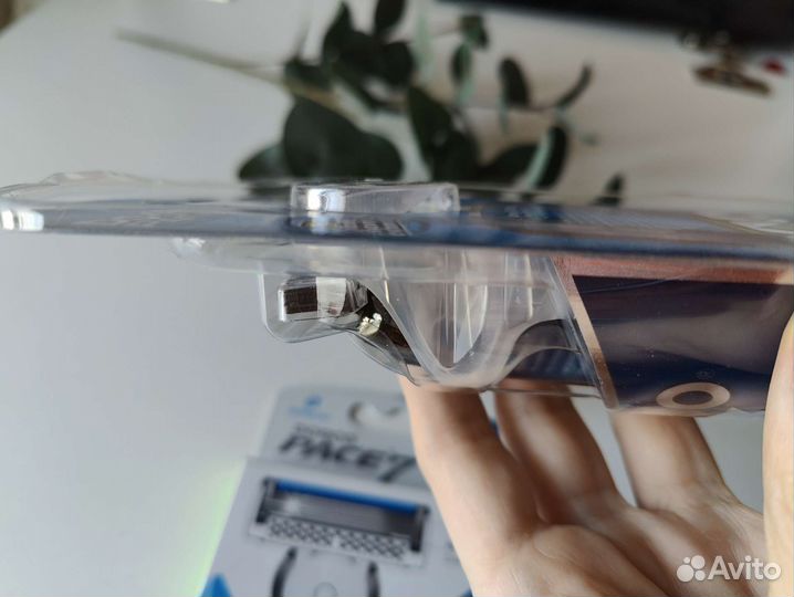 Станок +6 сменных кассет Dorco Pace