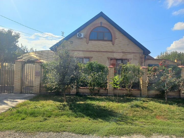 Дом 226 м² на участке 10 сот.