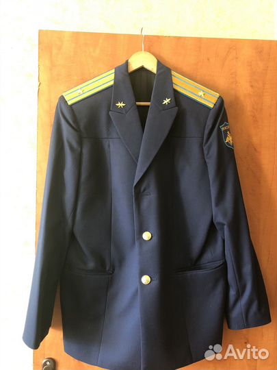 Китель военный