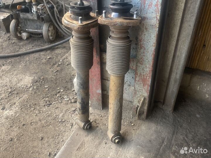 Задние стойки bmw x5 е53