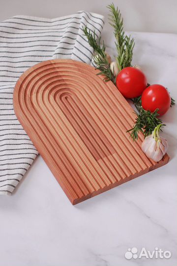 Доска разделочная, деревянная,массив бука 30х20х2