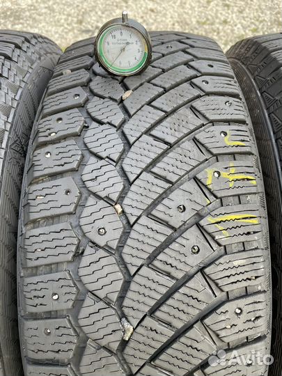 Gislaved Nord Frost 200 SUV 225/65 R17