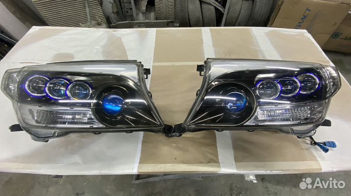 Фары для Toyota Land Cruiser 200