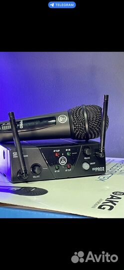 Микрофон беспроводной behringer