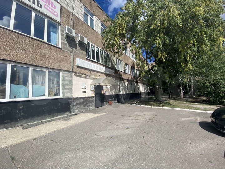 Офисные помещения: 44, 62, 71 м²