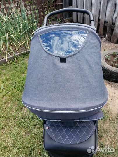 Летняя коляска фирмы carrello