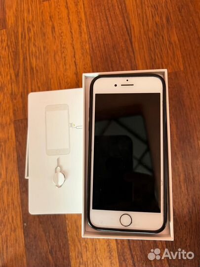 iPhone 7, 32 ГБ