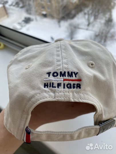 Tommy hilfiger кепка