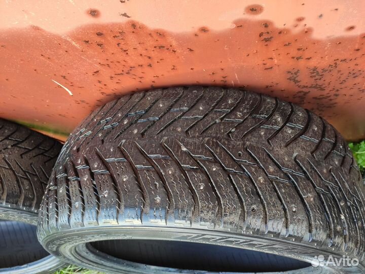 Nokian Tyres Hakkapeliitta 8 225/45 R18 95T