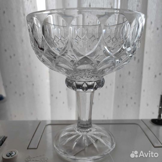 Набор: салатник на ножке 6шт