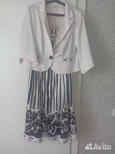 Нарядное платье