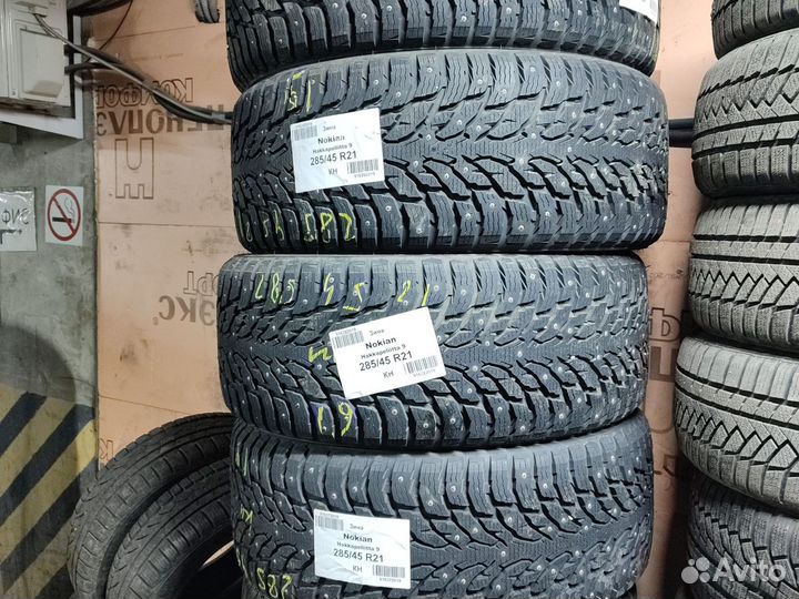 Nokian Tyres Hakkapeliitta 9 285/45 R21 113T