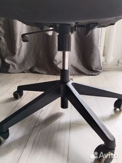 Компьютерное кресло Бюрократ сн-495