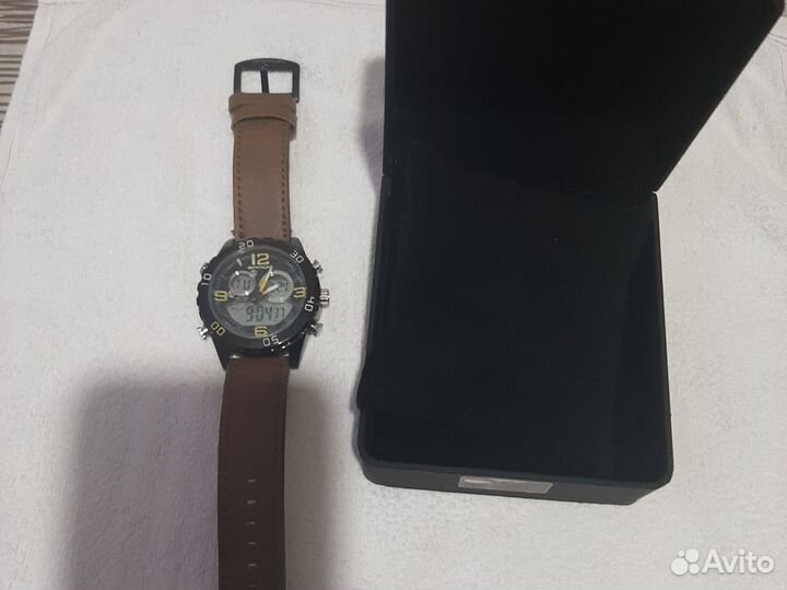 Мужские наручные часы