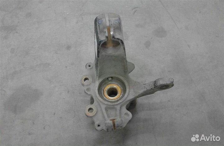 Поворотный кулак левый / правый Форд Фокус 3