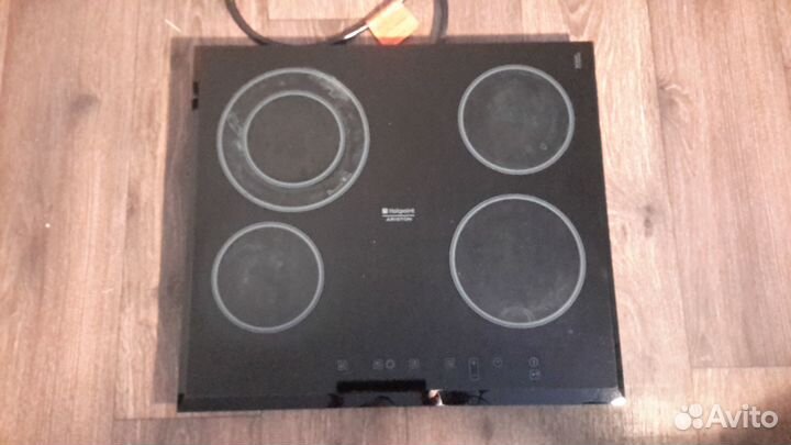 Варочная панель электрическая Hotpoint-Ariston