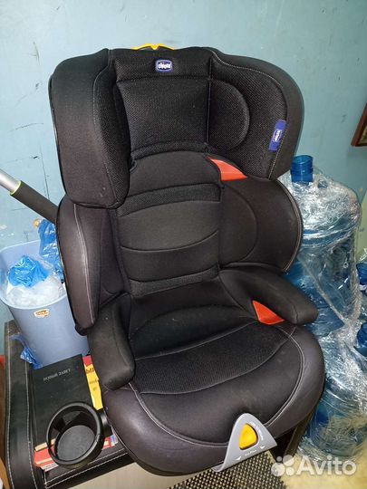 Детское автокресло chicco