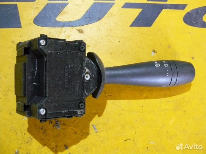 Переключатель стеклоочистителей Renault Logan 2